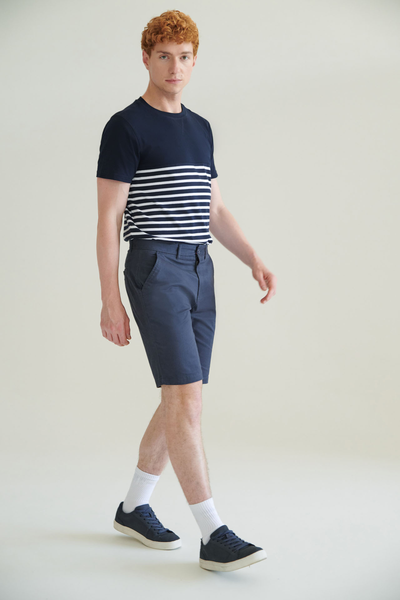 Men’s Chino Shorts in Navy